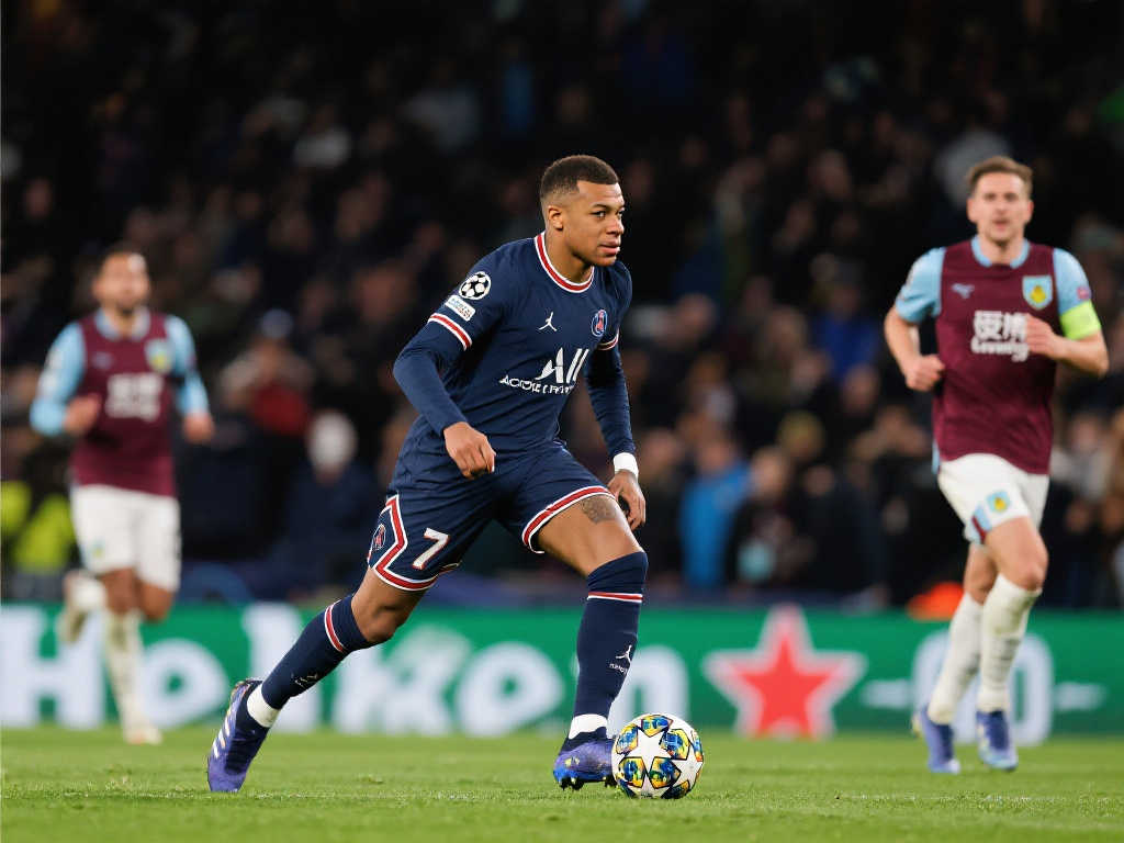 广泛讨论 广泛讨论